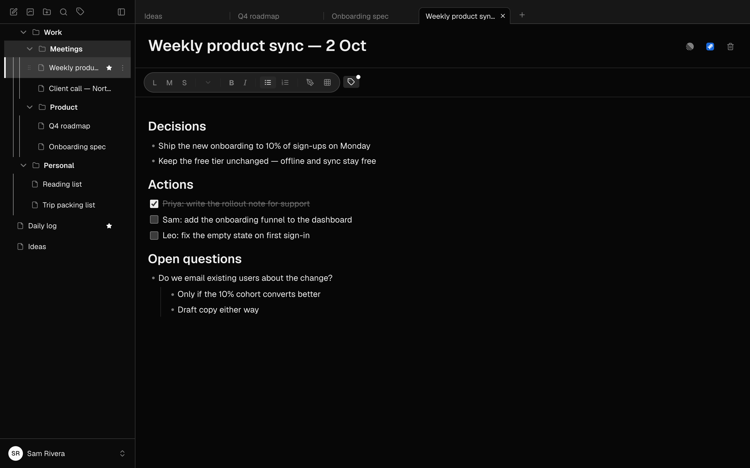 The Mnemox app with the sidebar of folders and notes on the left and an open note on the right